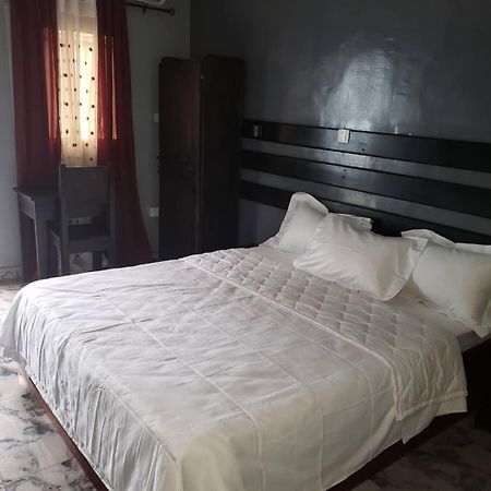 Sunrise Center Bonapriso 111 호텔 두알라 외부 사진
